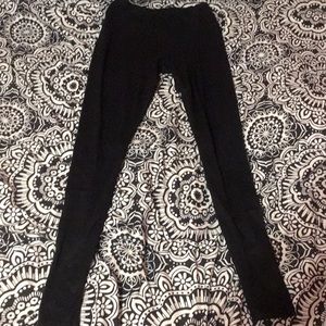 Black Justify leggings size small.